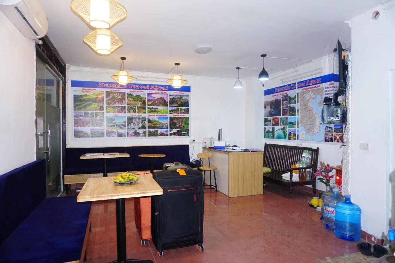 Nusmile'S Hostel And Travel ฮานอย ภายนอก รูปภาพ