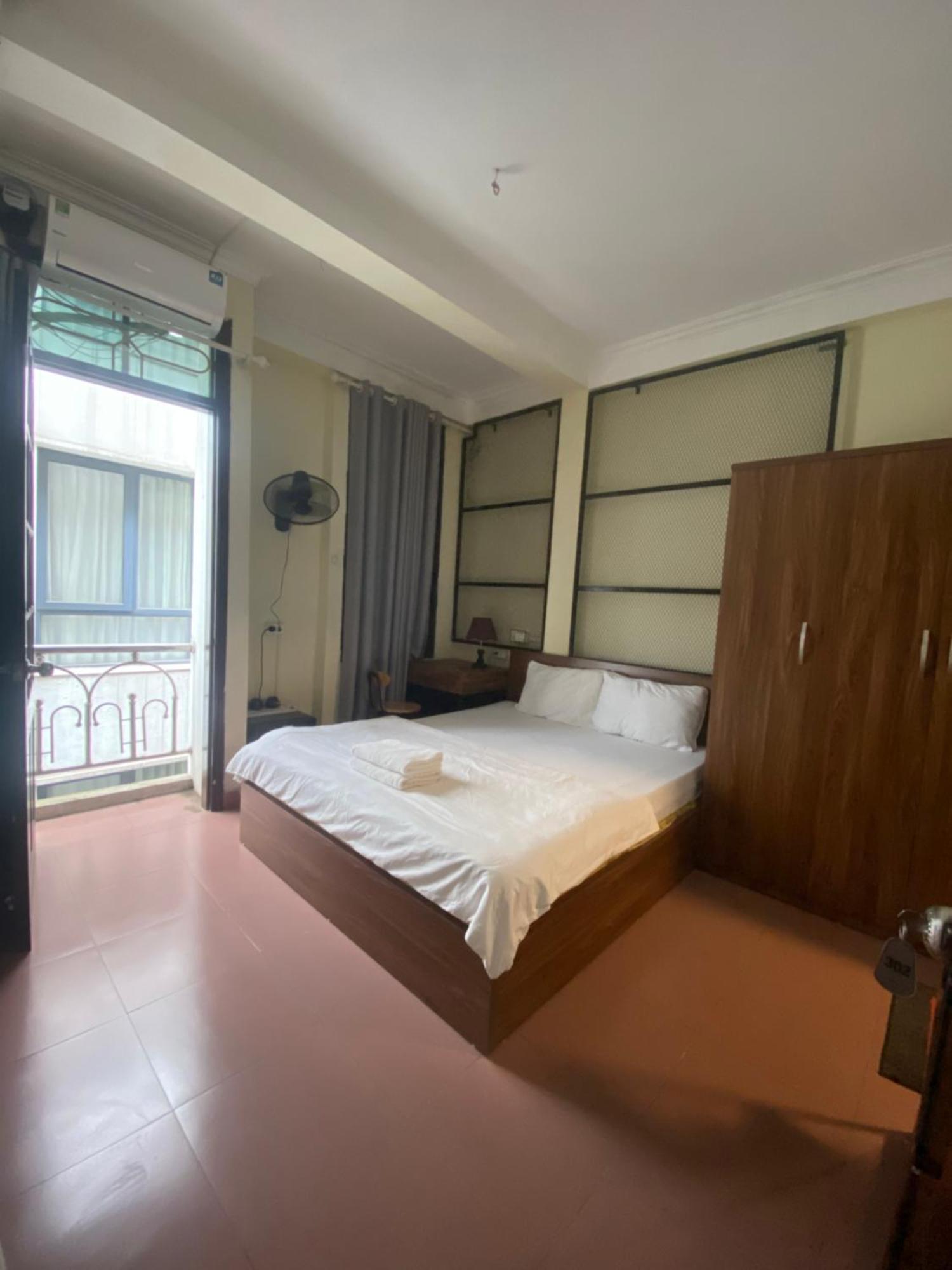 Nusmile'S Hostel And Travel ฮานอย ภายนอก รูปภาพ